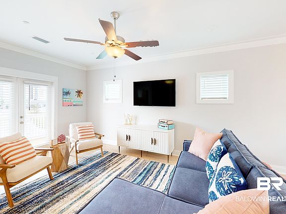 3rd image of 24235 Pepper Ln