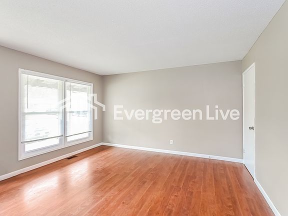 4th image of 11494 Altozano Ln