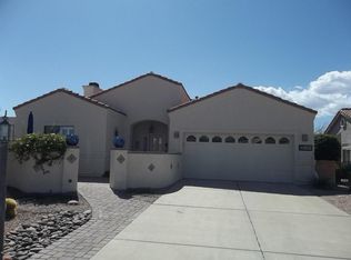 1495 N Bank Swallow Rd, Green Valley, AZ 85614