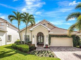 5640 Lago Villaggio Way, Naples, FL 34104