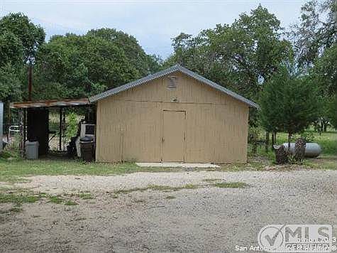 3rd image of 3143 County Road 307