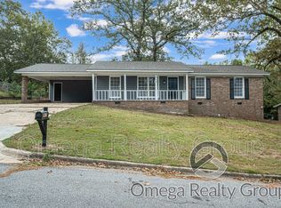 1917 Kimberly Dr, Phenix City, AL 36867