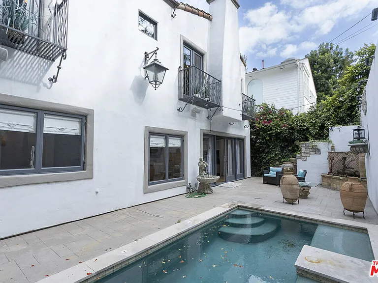 1407 N Beverly Dr — Photo 34