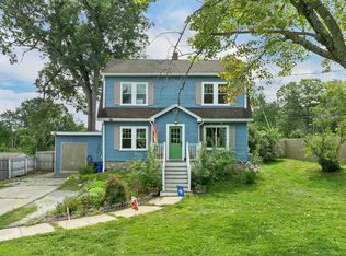 17 Desaulnier Street, Goffstown, NH 03045