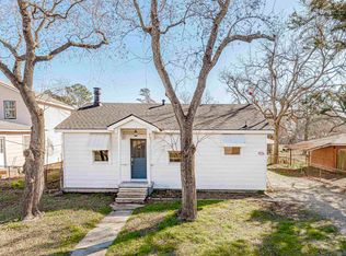 224 8th St, Port Allen, LA 70767
