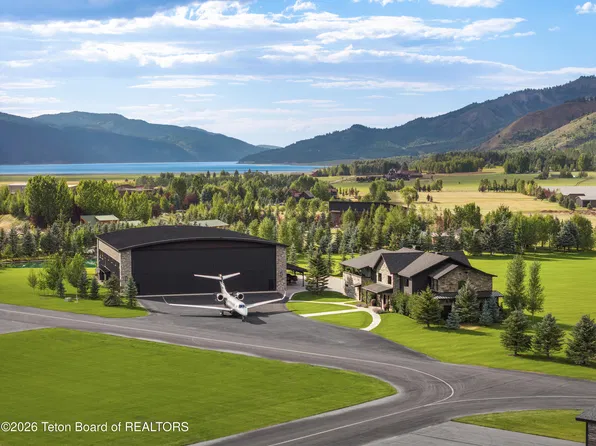 333 Funk Fairway, Alpine, WY 83128