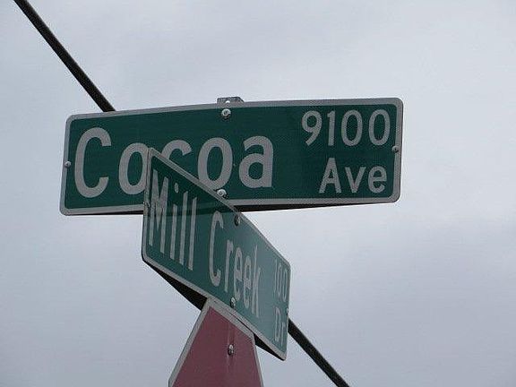 5th image of 8915 Cocoa Ave