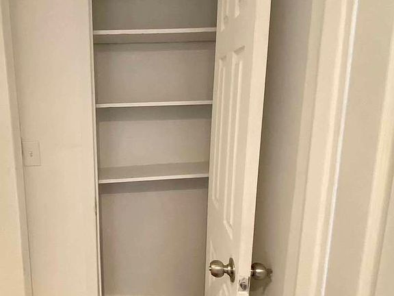5th image of 142 1st Ave #5