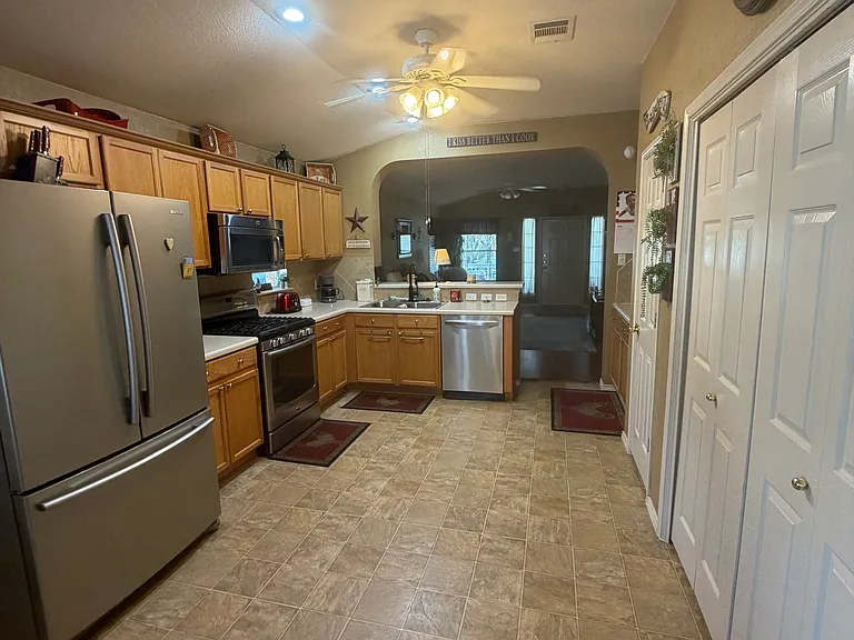 1407 Colorado Bend Dr — Photo 5
