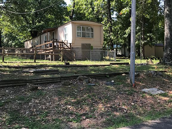 3rd image of 453293 Wildwood Trl