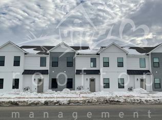 2893 Sunburst Dr, Ammon, ID 83406