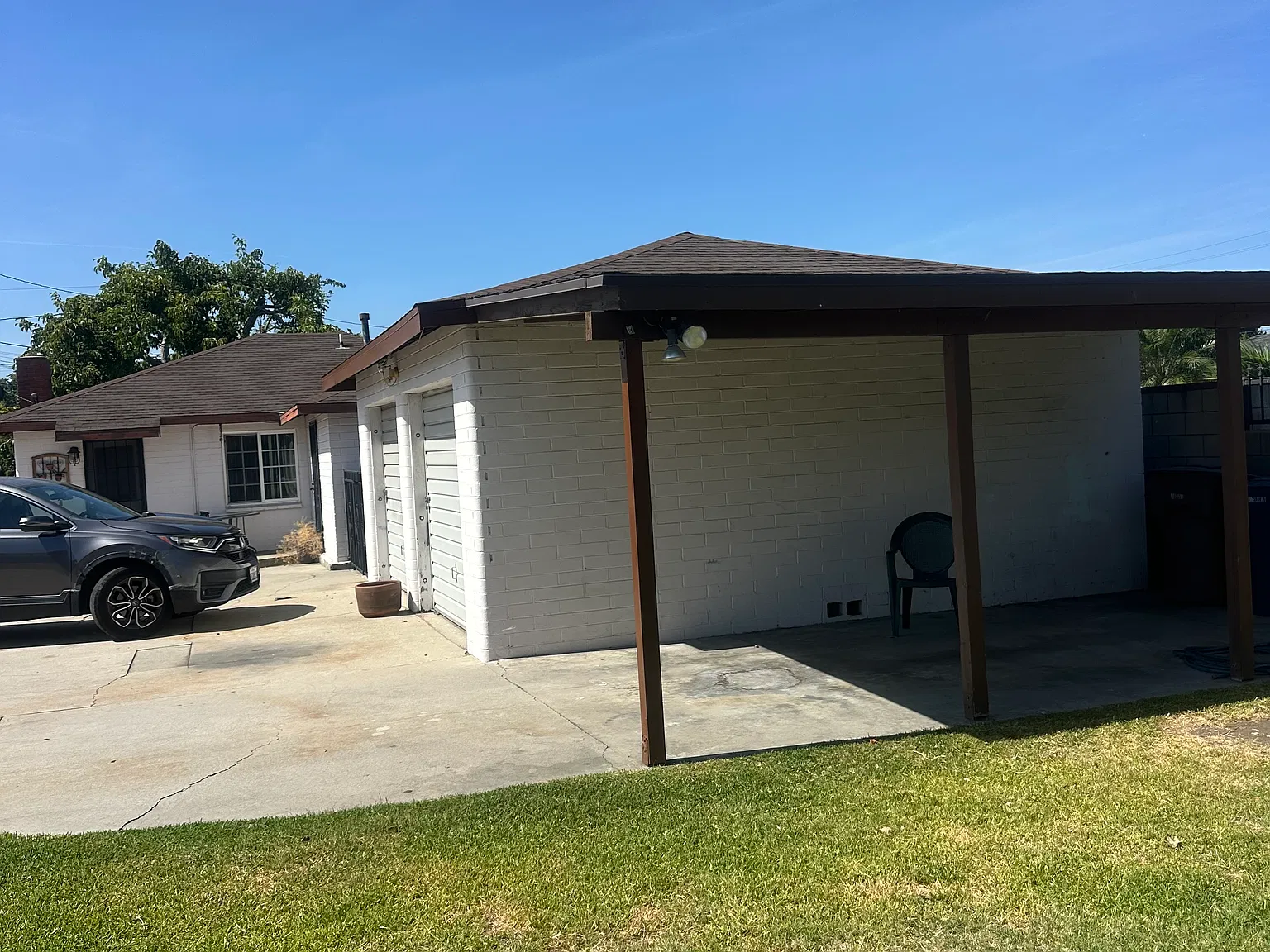 2 bed, 700 sqft, $2,000 — Photo 4