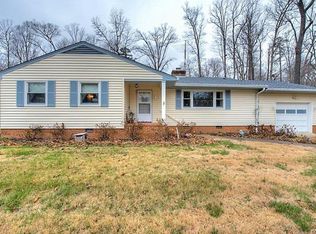 6038 Pine Rd, Quinton, VA 23141