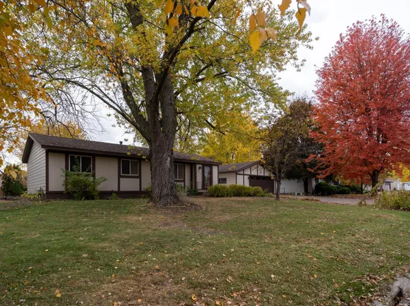 7940 Aldrich Ave N, Brooklyn Park, MN 55444