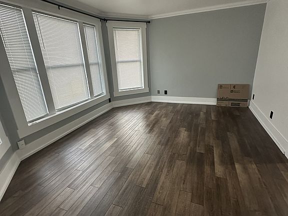 Living Room- Freshly Renovated