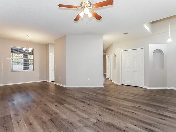5th image of 4414 Canopy Ct