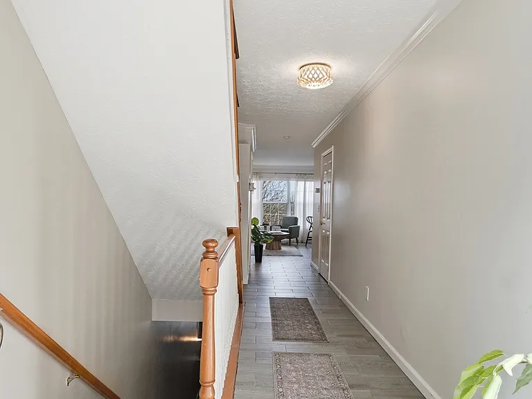 2521 Ravine St — Photo 51