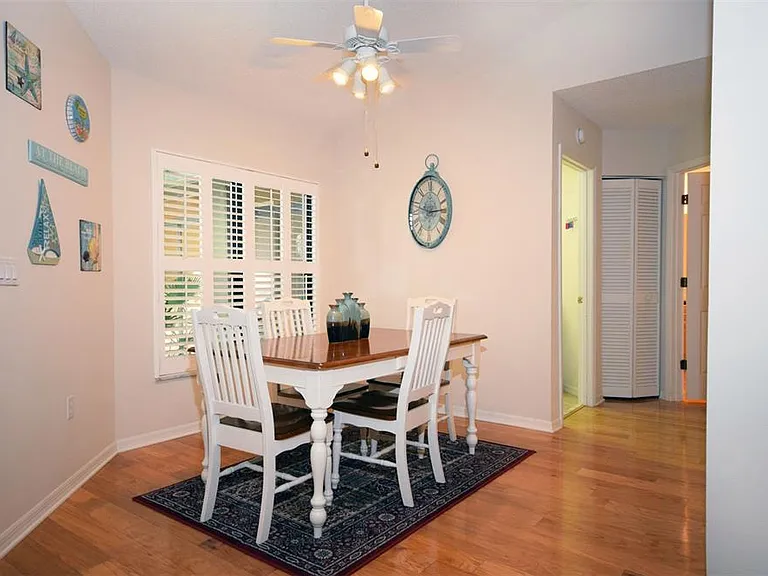 231 Southampton Ln #277 — Photo 5
