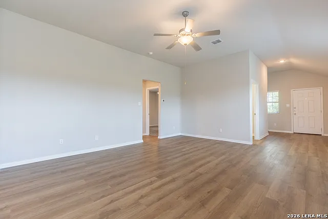 6418 Willow Point Blvd — Photo 6