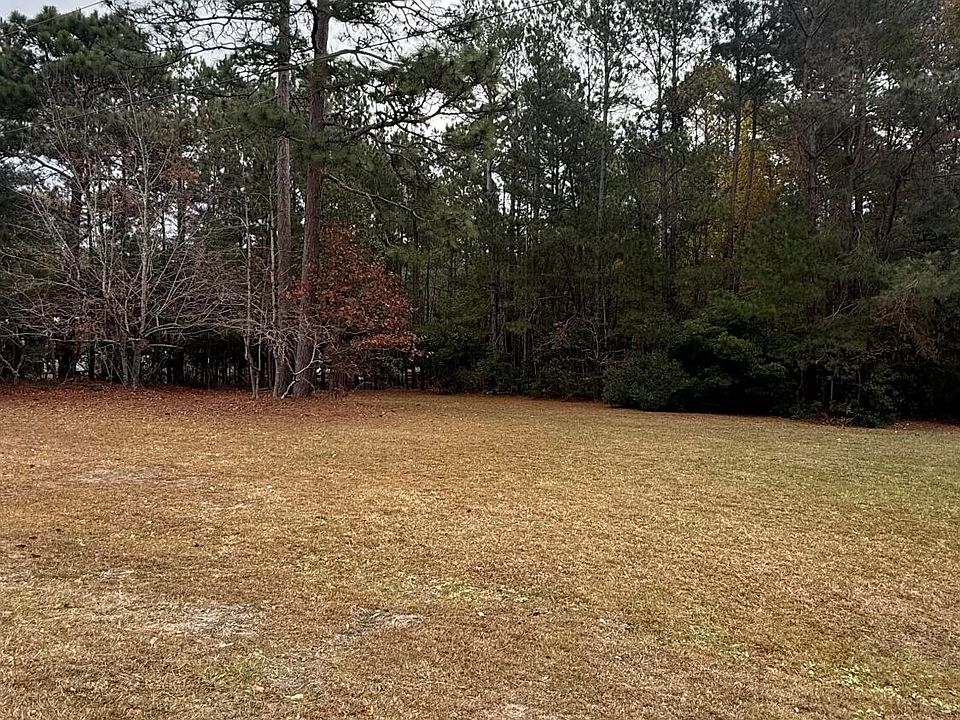 2nd image of 502 Pauline Dr