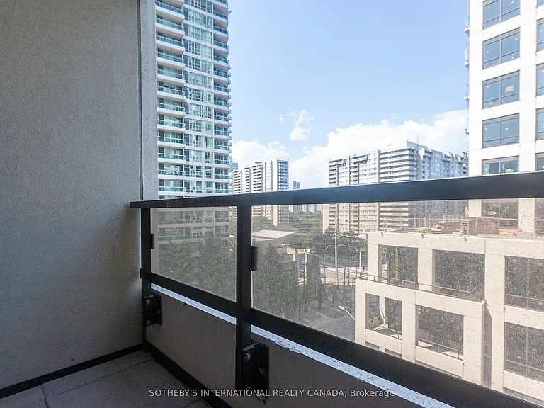 30 Elm Dr W #502 — Photo 20