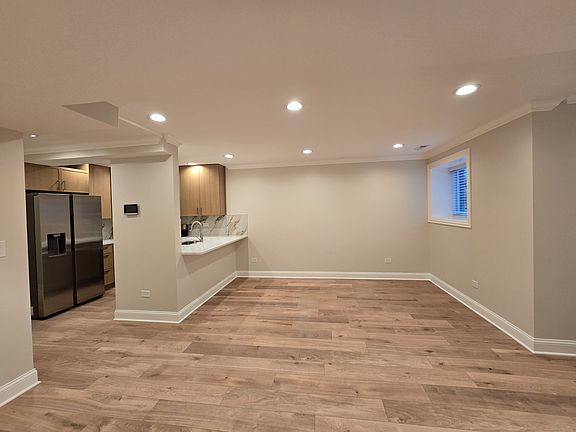 5th image of 1502 W Jonquil Ter #G