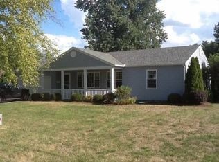 503 Lone Beech Rd, Monticello, IL 61856