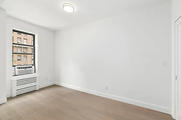 Rented by Corcoran | media 26