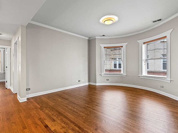 5th image of 1440 W Carmen Ave #1