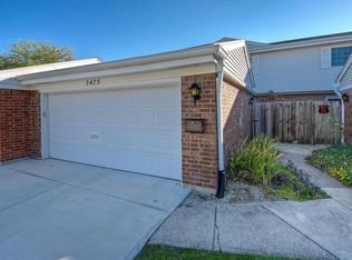 5475 Vintage Dr, Indianapolis, IN 46226