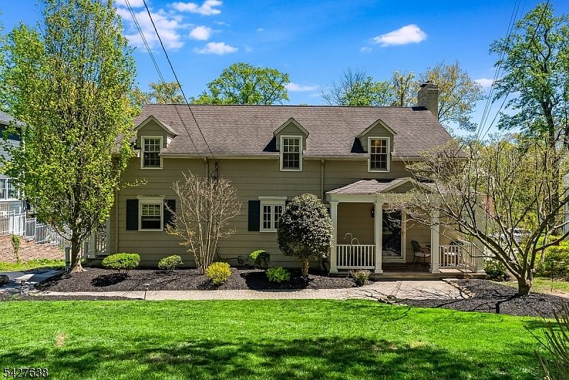 1st image of 364 Dogwood Way