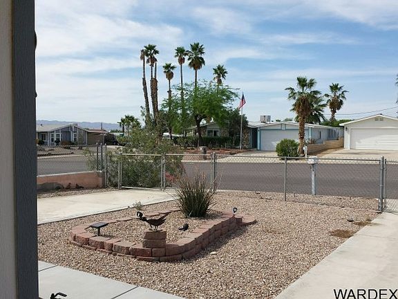 5th image of 3047 Lake Dr