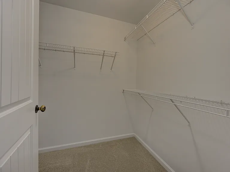 605 Summit Point #A — Photo 24
