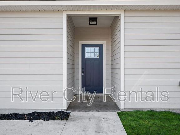 2nd image of 7596 Silver Sands Rd