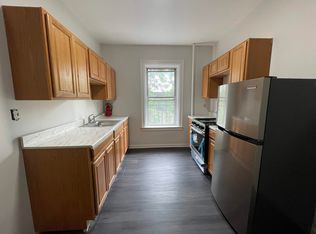 197 Lafayette Pl #B3, Englewood, NJ 07631