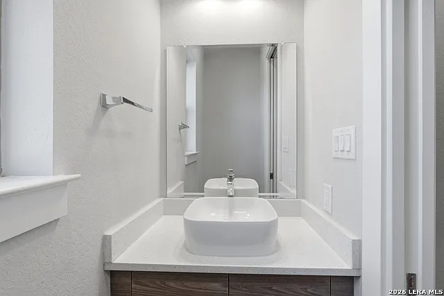 1817 N Saint Marys St #102 — Photo 13