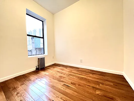 Rented by Corcoran | media 11