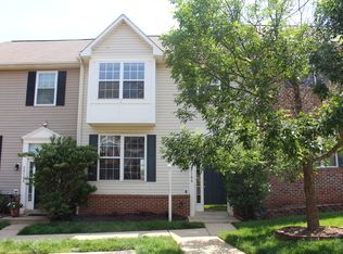 20108 Hardwood Ter, Ashburn, VA 20147