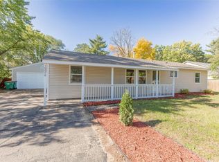 10040 Kumquat St NW, Coon Rapids, MN 55433