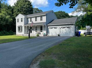 4 Cross St, Hudson, NH 03051