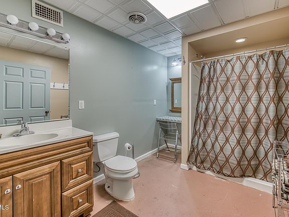 41st image of this home