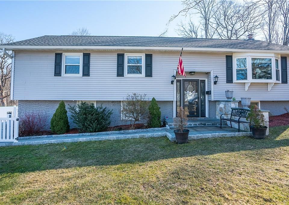 1st image of 3348 Quinlan Street