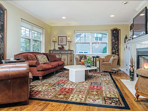 53 Winding Ridge Rd White Plains, NY 10603( 005of 40).JPG