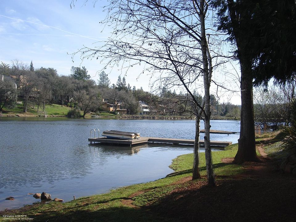 1st image of 11847 Lakeshore N