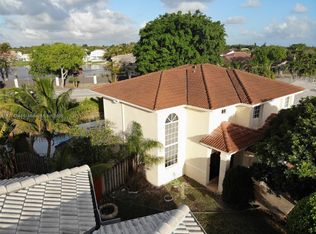 7831 SW 162nd Ct, Miami, FL 33193