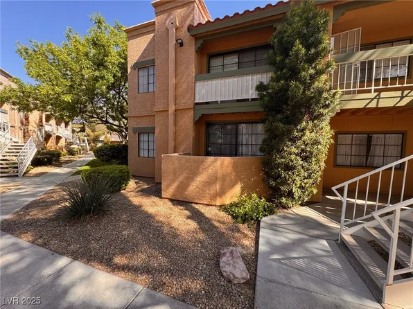 5150 S Jones Blvd Unit 105, Las Vegas, NV 89118