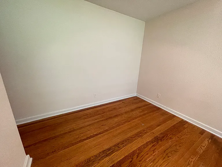 1623 Valley Ave — Photo 43