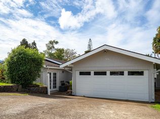 98 Mahola St, Makawao, HI 96768