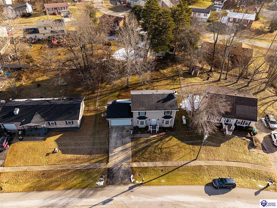 1st image of 900 Timberwood Dr