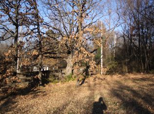 1688 N Forest Heights, Fayetteville, AR 72703